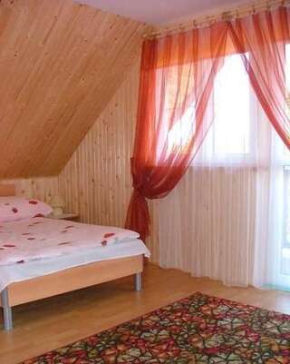 Проживание в семье Domek Jaskółka Беловеж Двухместный номер с 1 кроватью или 2 отдельными кроватями-1